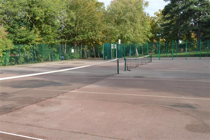 People's Park Tennis Court area